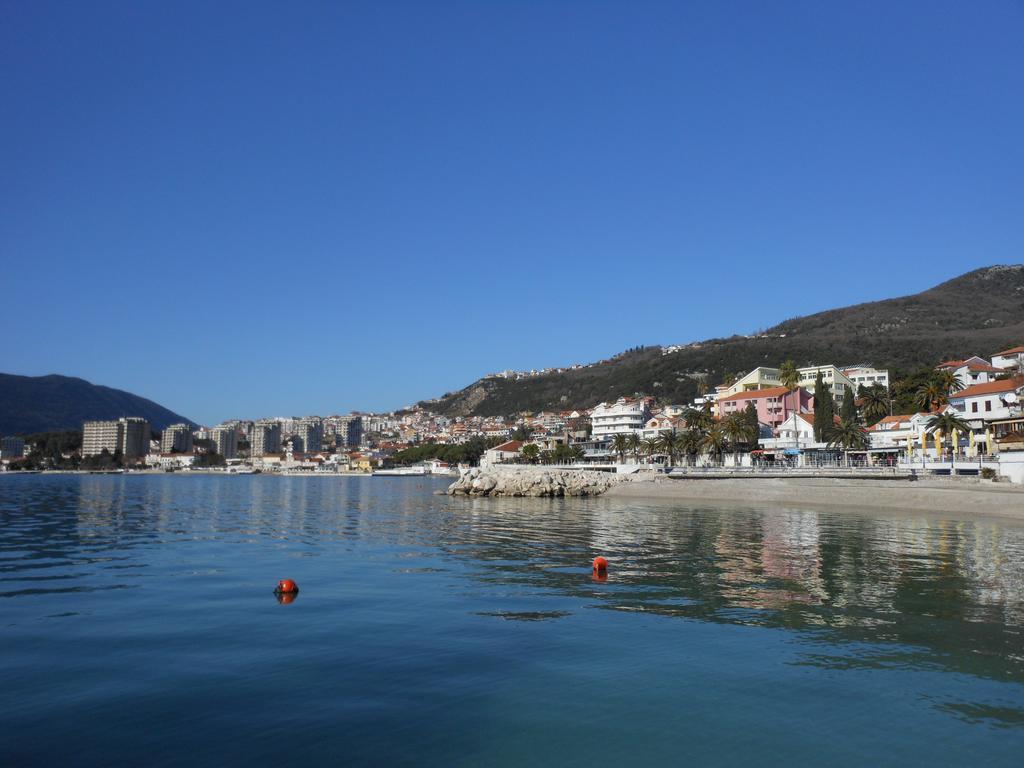 Apartments Lille Herceg Novi Exterior photo